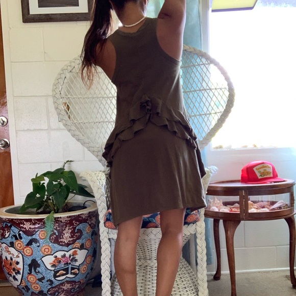 Small Olive Trapeze Dress with Back Ruffle - Picture 3 of 7